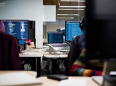 字节跳动们的To B焦虑：中美SaaS服务的差距到底在哪里?